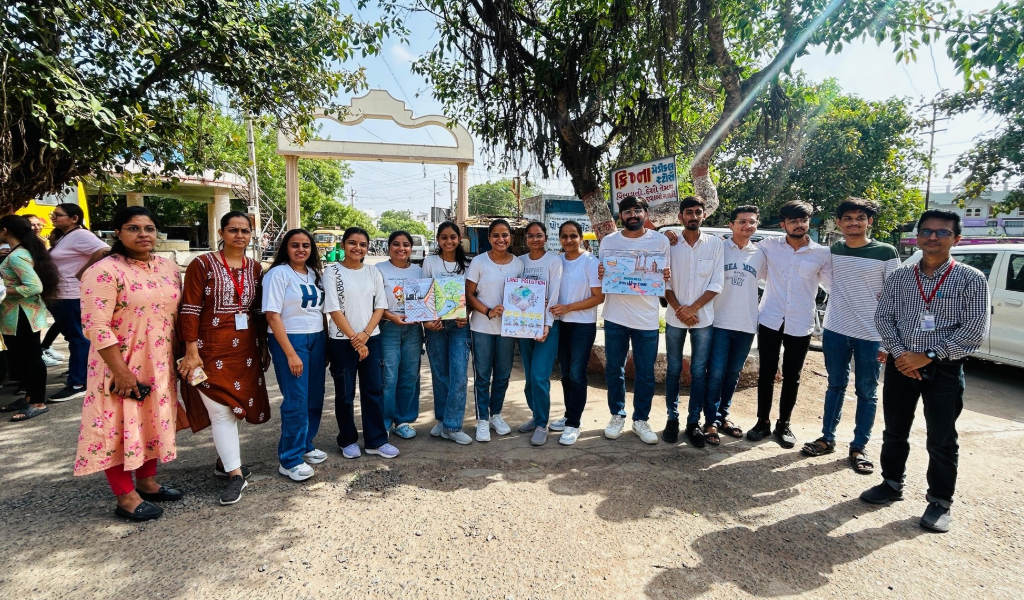 RK University