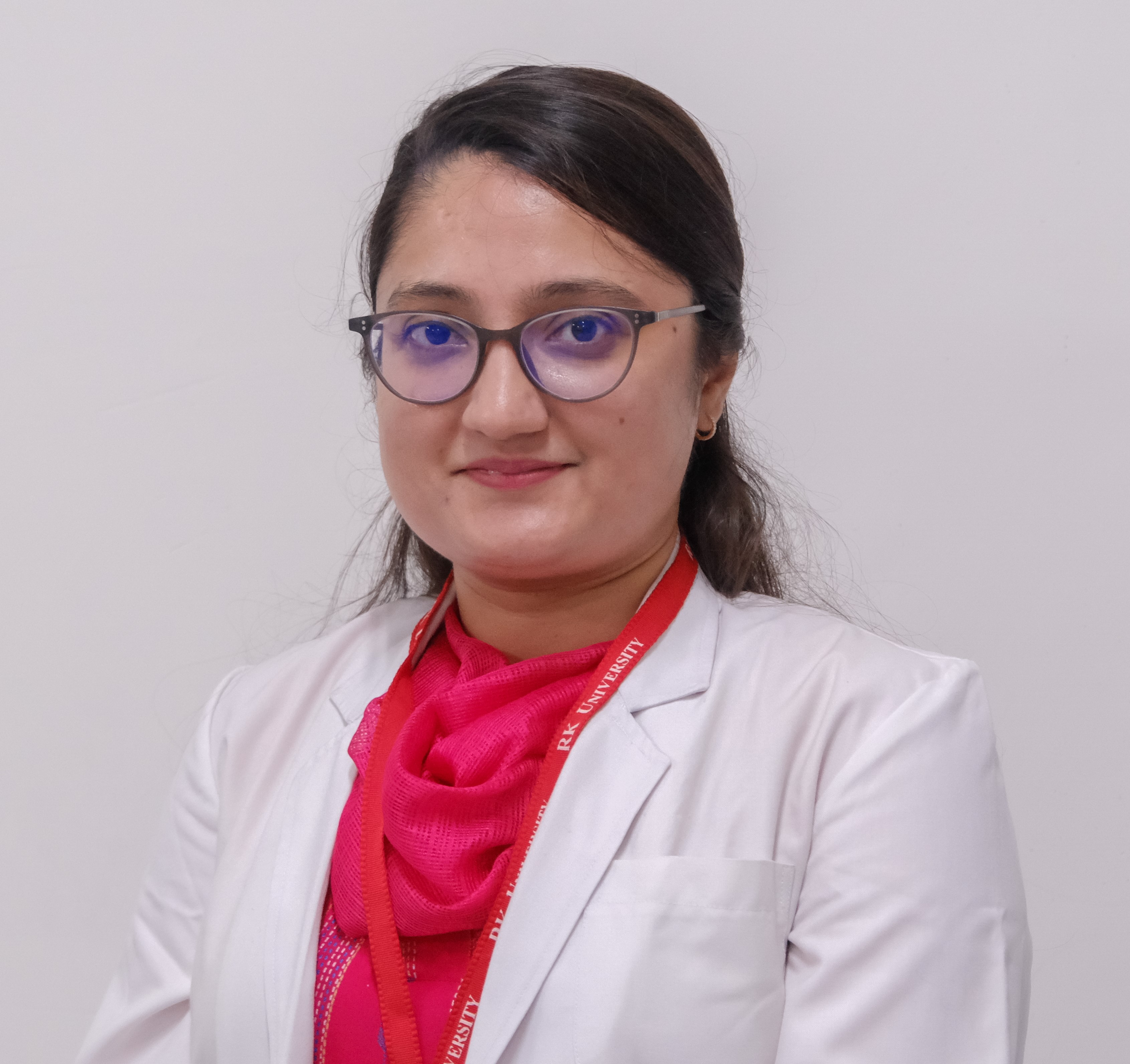 Dr.Komal Dhanaji Shinde