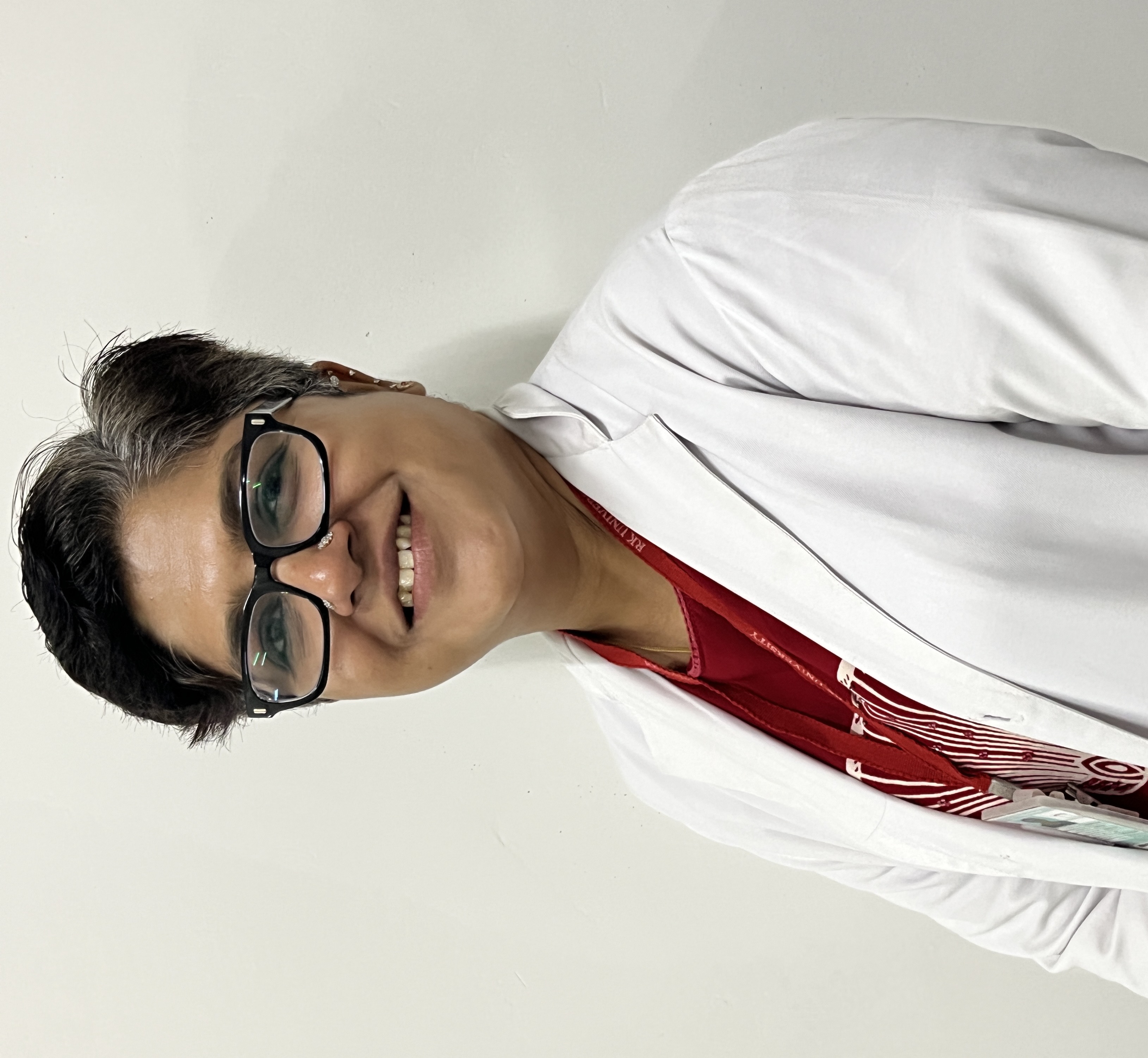 Dr Neenu V Kuzhikandathil